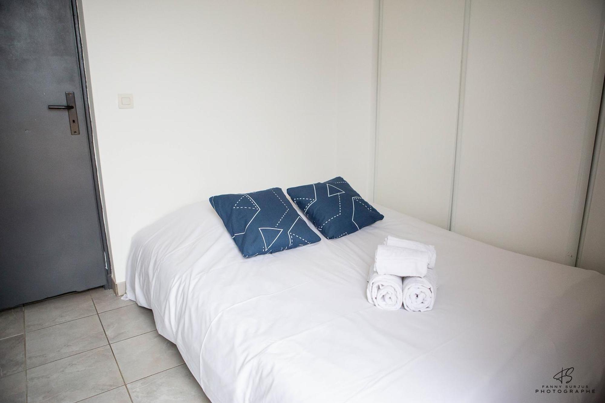 Le Bel Vu - Sea View Apartment เลอบาร์กาแรส ภายนอก รูปภาพ